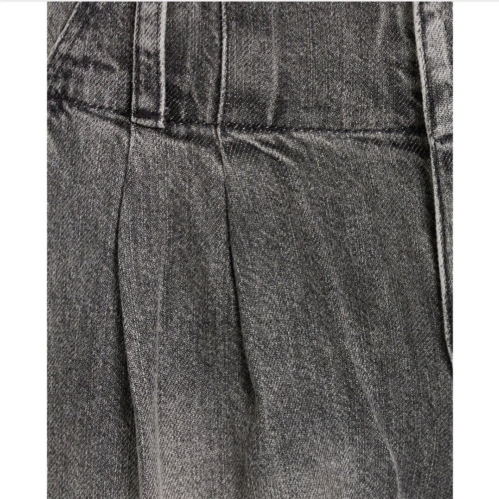 Women's Gray Wide-Leg Jeans - Picture 4 of 5